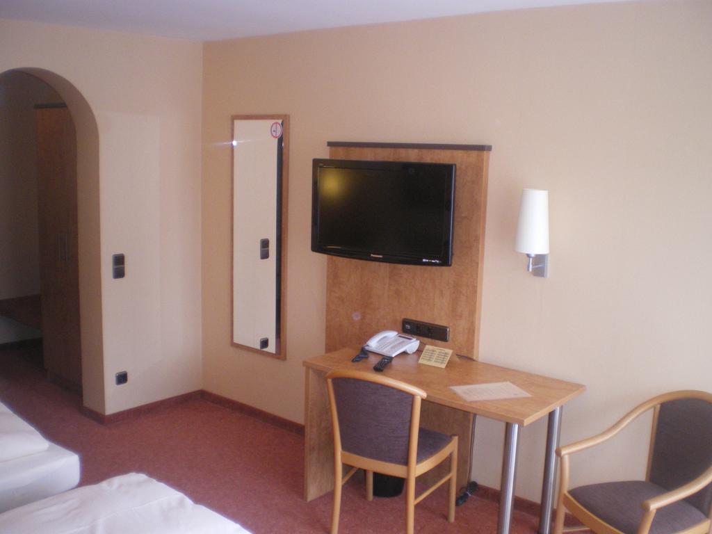 Hotel Gasthof Kaesser Άνσμπαχ Εξωτερικό φωτογραφία