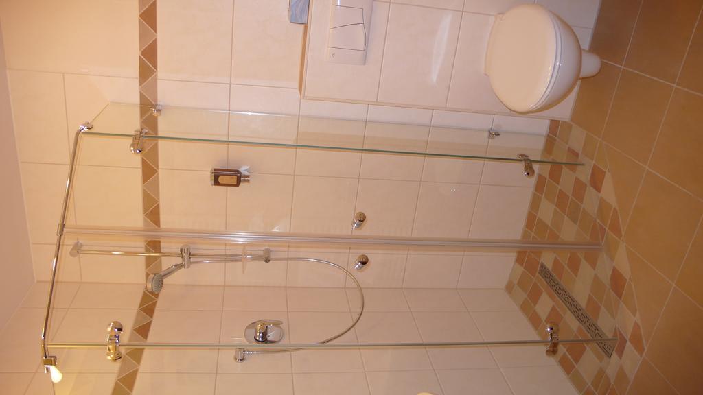 Hotel Gasthof Kaesser Άνσμπαχ Εξωτερικό φωτογραφία